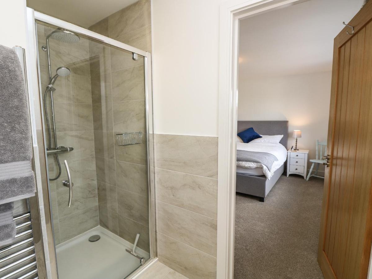 Holiday home Larch Totland (Isle Of Wight)